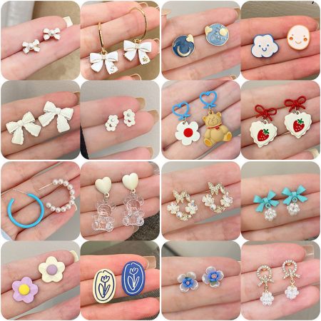 Niche Jewelry Gentle Sweet Earrings Wholesale Market