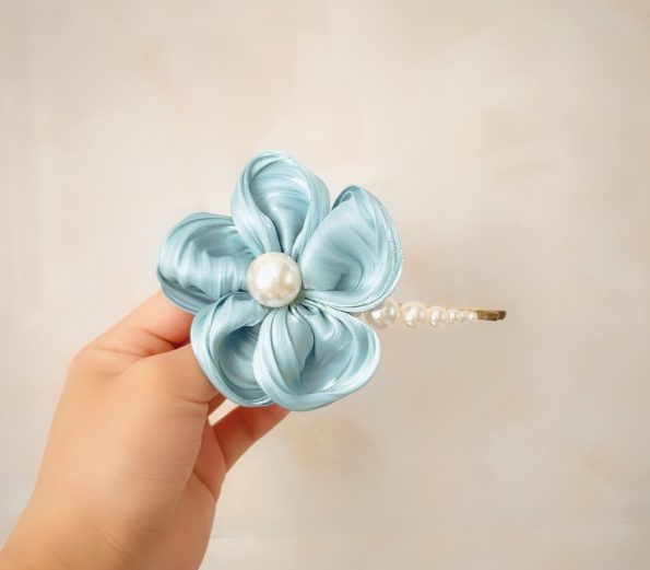 Korean Academy Hair Pin