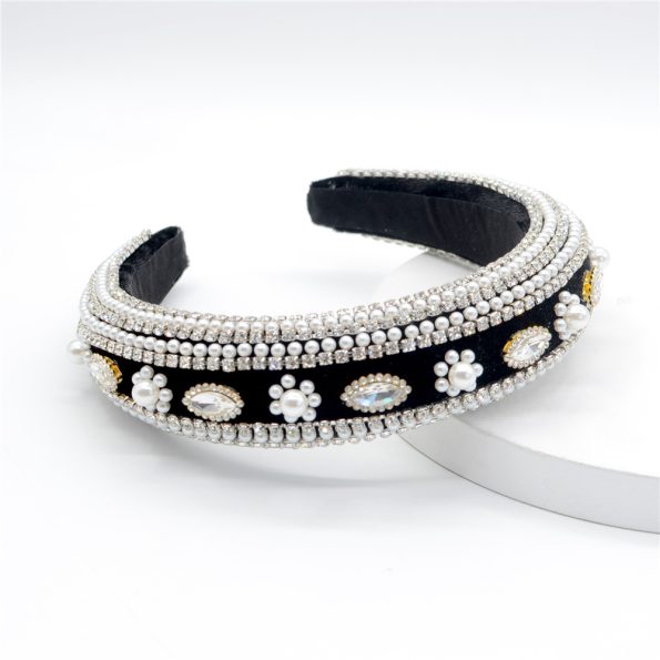 Wide Edge Pearl Headband