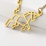 Fashion Jewelry 18k Gold Stainless Steel Hollow Horse Jewelry Set