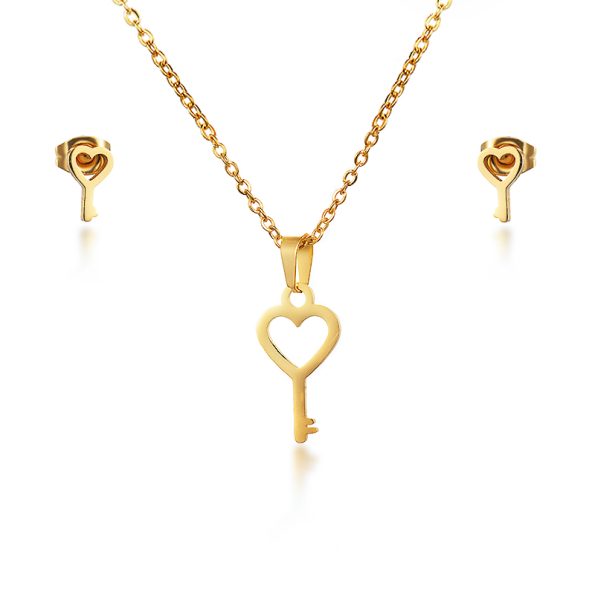 18k Gold Lacie heart Love Key Necklace Set For Women