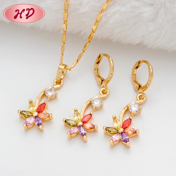 18k gold necklace earrings set