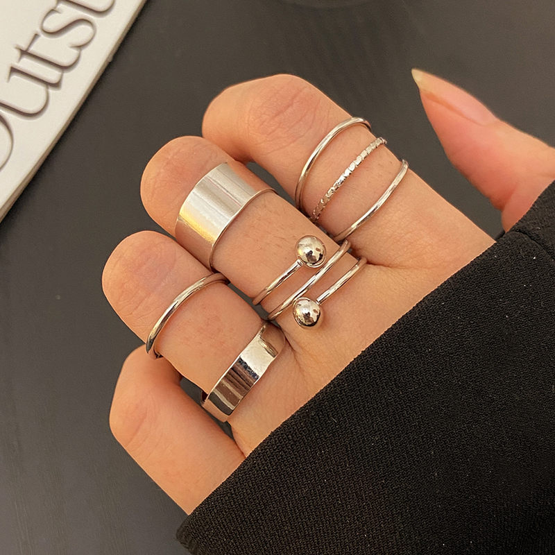 Simple Rings