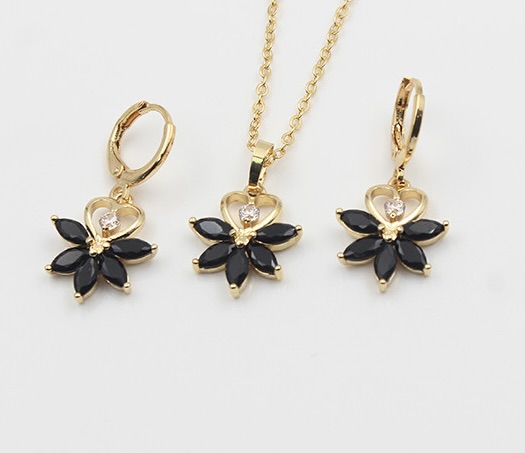 Fancy Artificial Rhinestone Imitation Jewelry Set For Girls