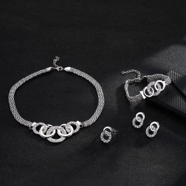 New arrival Ladies Jewelry Sets Engagement Necklace Earrings Set