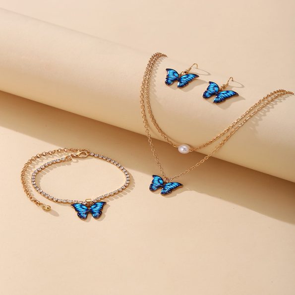 Cute Butterfly Chain Charms Pearl Earring Set