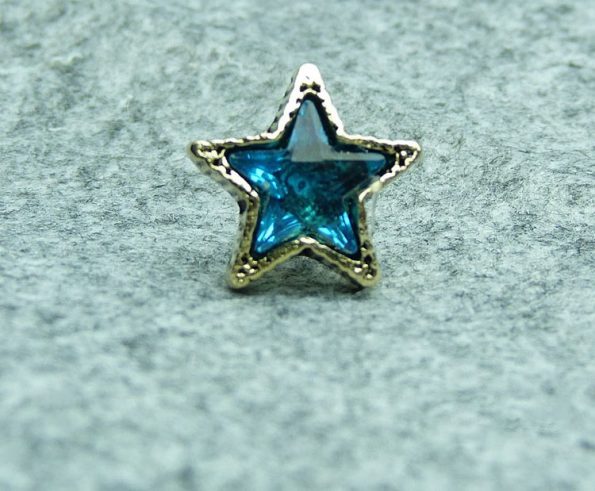 brooch