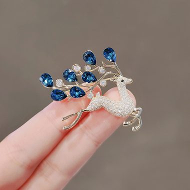 brooch