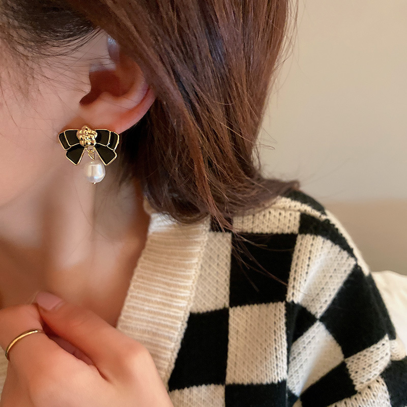 Ladies Jewelry