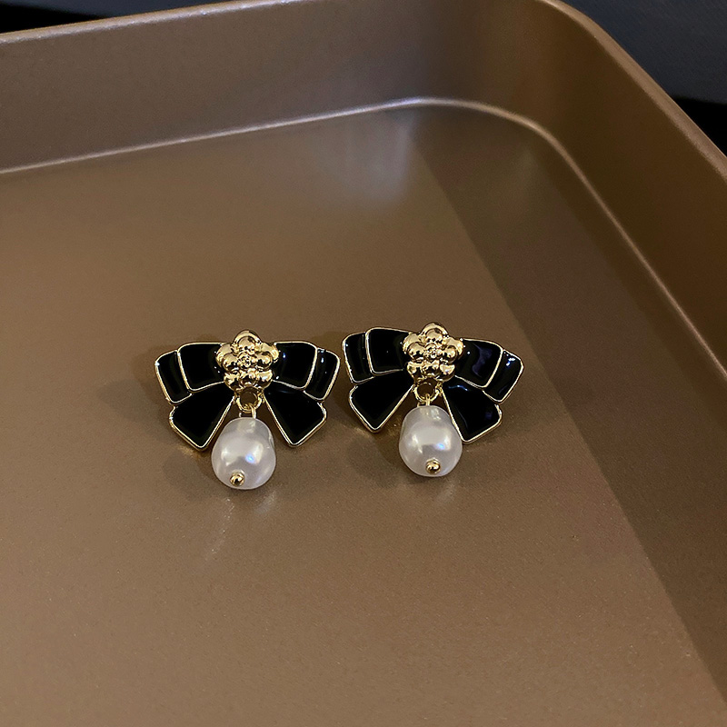 Ladies Jewelry