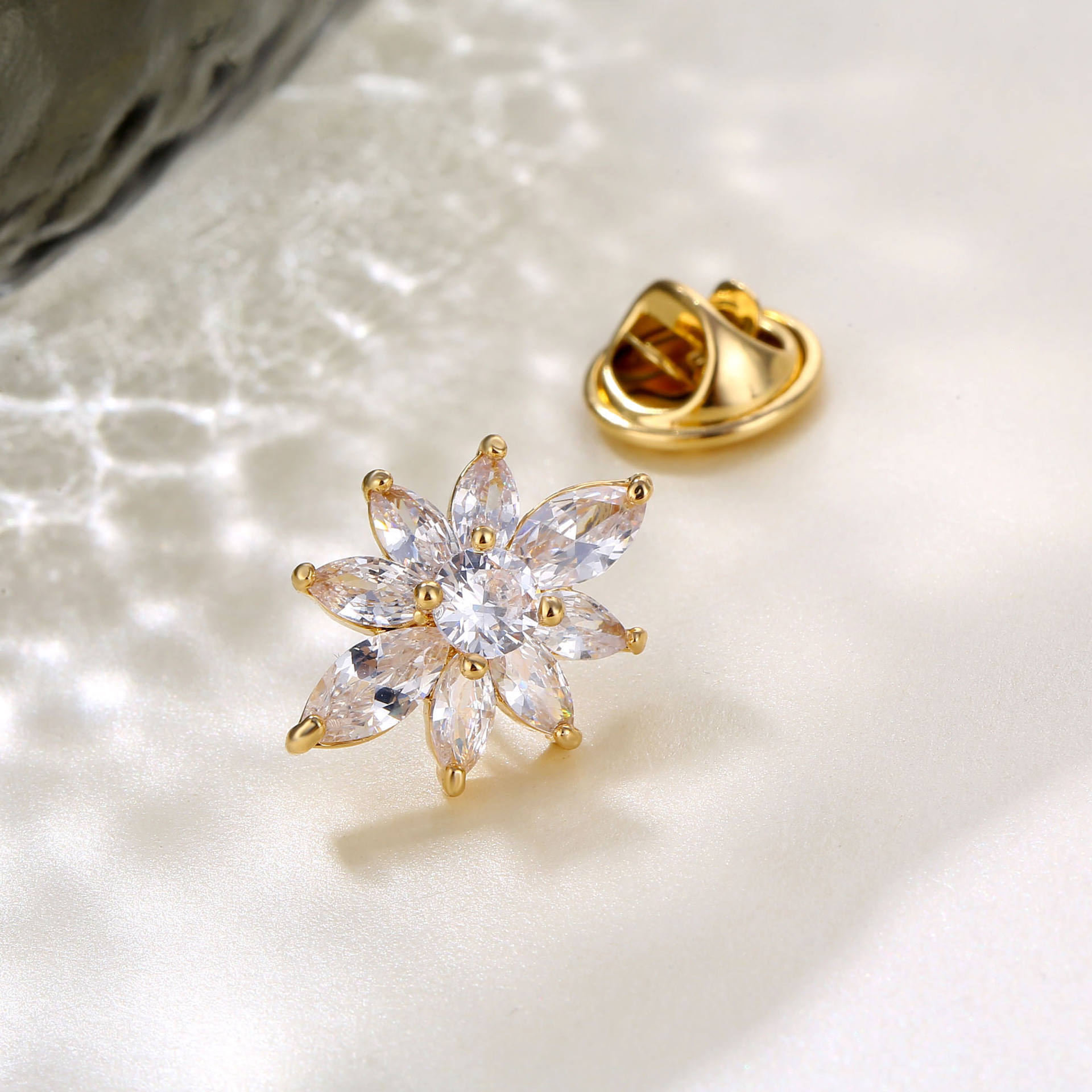 WholesaleBrooch