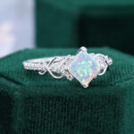 6CCE8DD3-A630-8058-5266-C9A09ECBA070