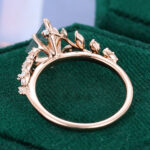 5BDFEB60-0709-6A93-25AB-0C6AE49C359B