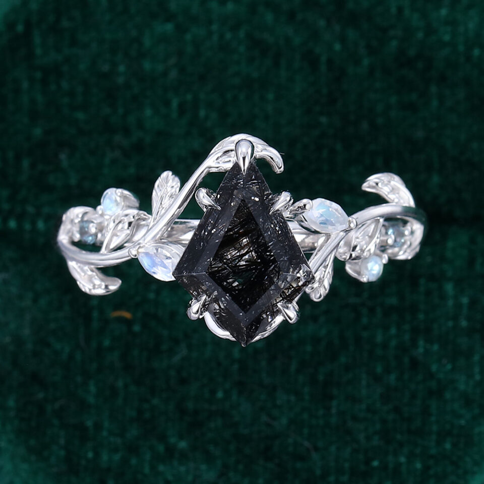 F956D063-5425-3989-FE30-851198A4BFE4